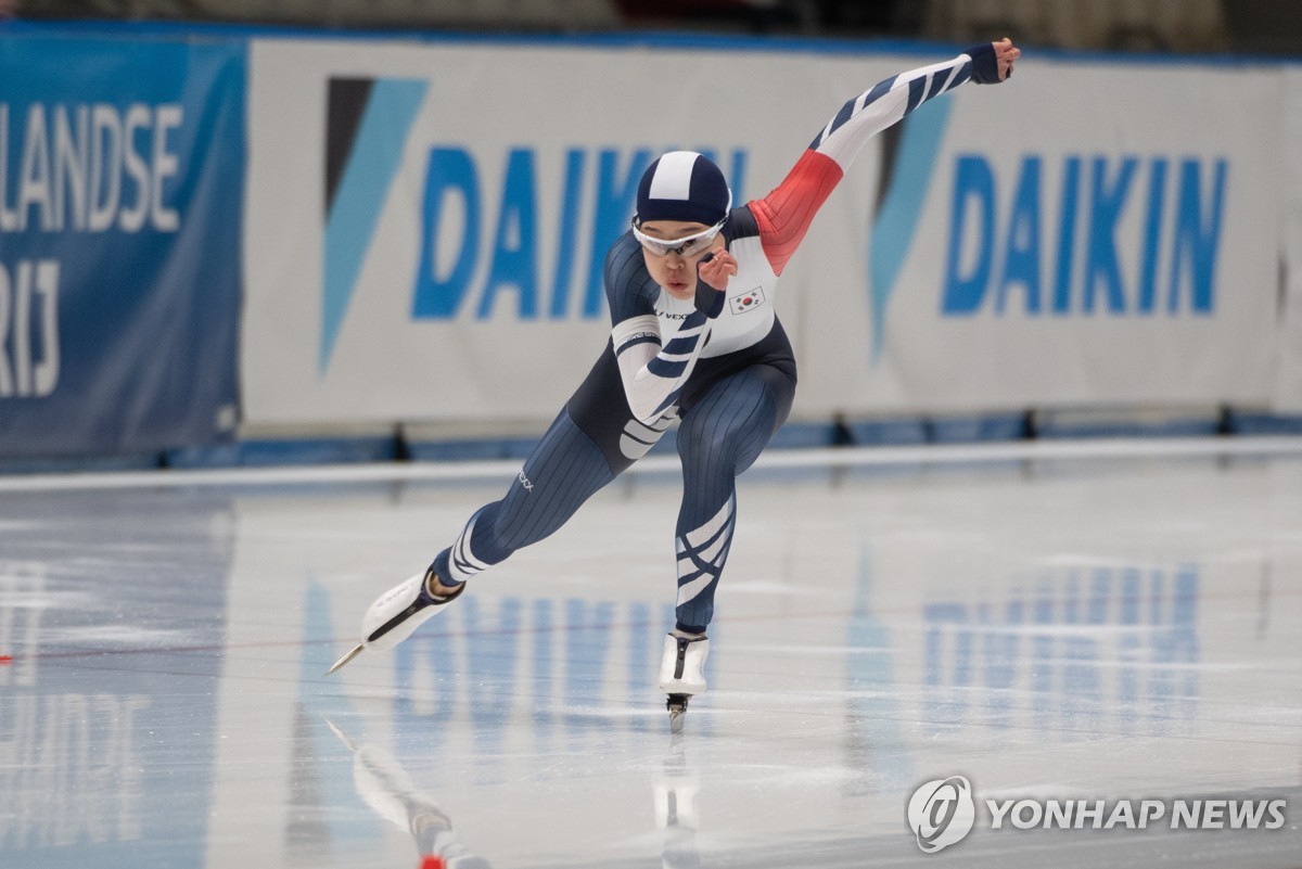 Ice Speed Kim Min-sun Ranked 8th in 1,000m in 4th World Cup…